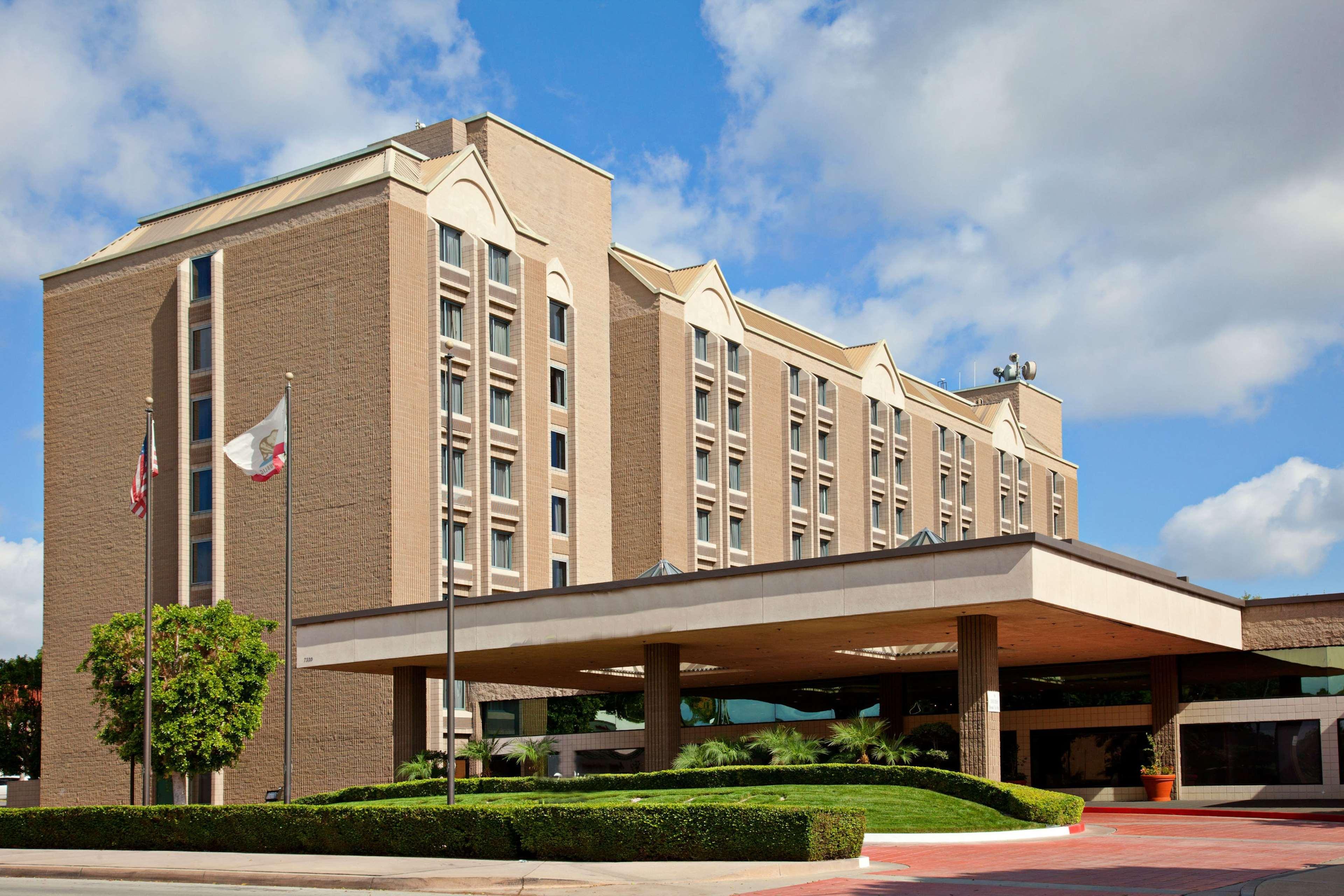 Готель Doubletree By Hilton Віттіер Екстер'єр фото